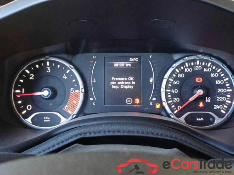 JEEP RENEGADE / 2018 / 5P / SUV 1.6 MJET 130CV LONGITUDE #4