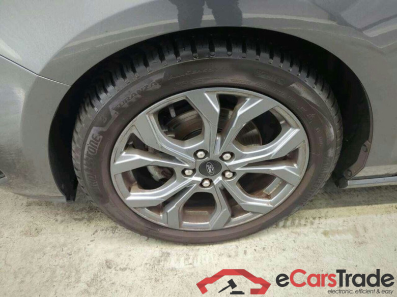 FORD Focus Wagon 1.0 EBH ST Line #4
