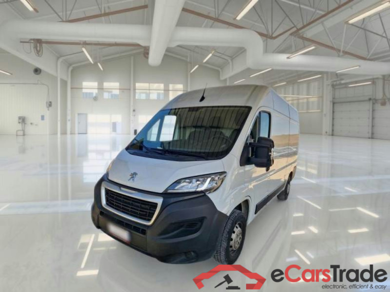 PEUGEOT BOXER / 2014 / 4P / FURGONE 333 L2H2 2.2 BLUEHDI 140CV SeS #1