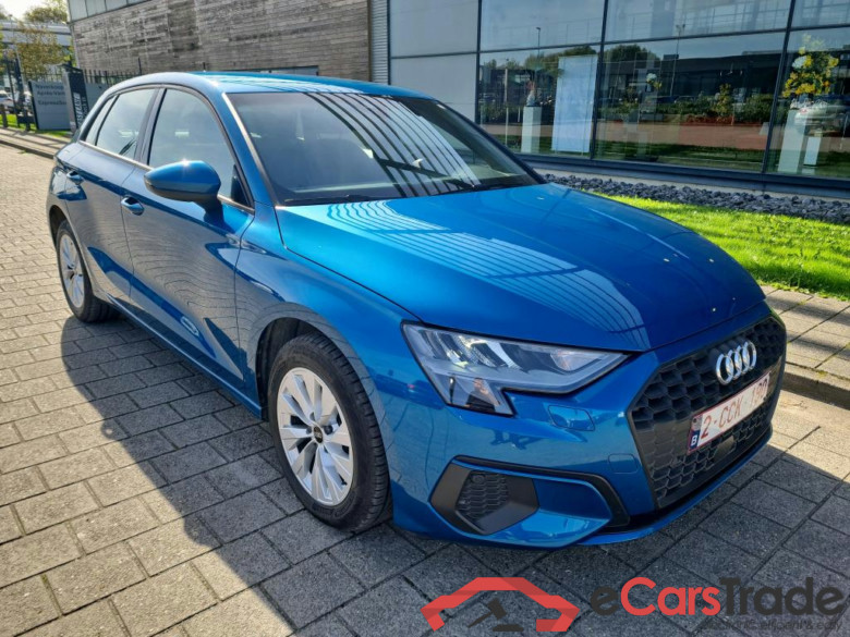 AUDI A3 SPORTBACK 1.4 40 TFSI E S TRONIC SPORTB ATTRACTION #2