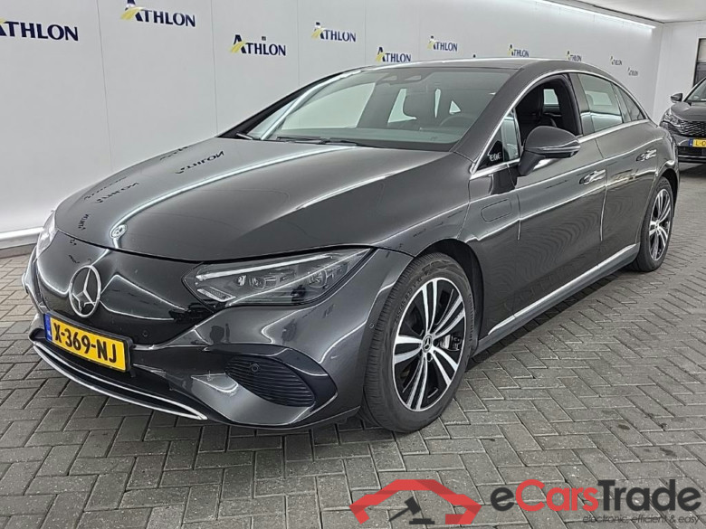 MERCEDES-BENZ EQE EQE 300 Luxury Line 4D 180kW Athlon Edition