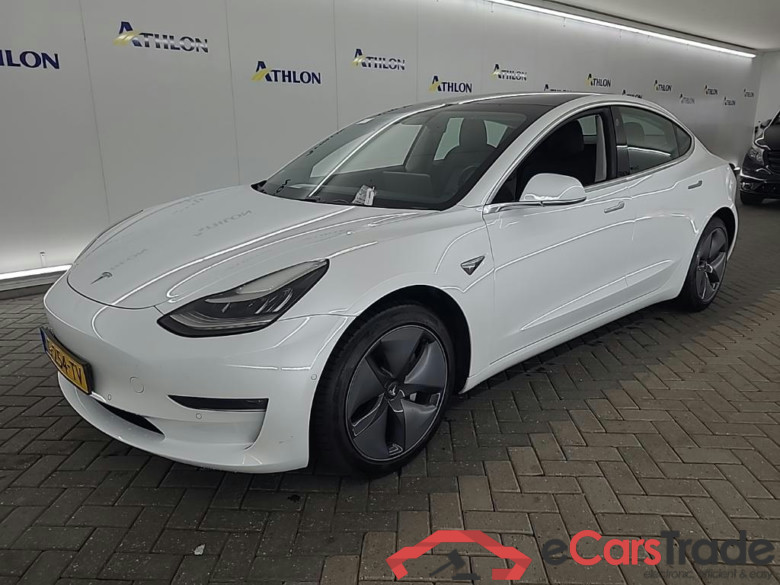Tesla Model 3 Long Range Dual Motor AWD 4D 350kW
