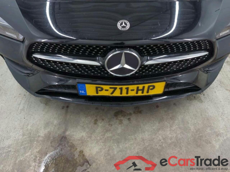 MERCEDES-BENZ CLA-klasse Shooting Brake 250 e Bns Sol AMG Ld #4