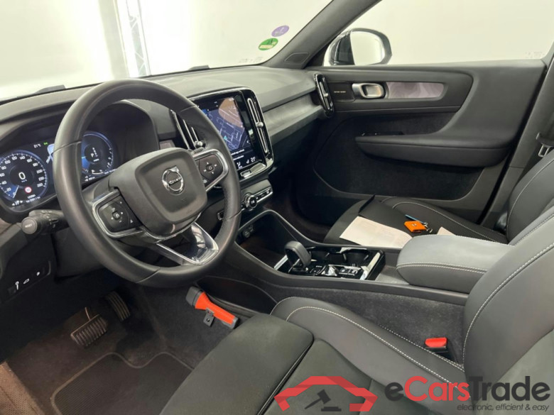VOLVO XC40 1.5 T5 Plug-in hybrid Ultimate Dark #5