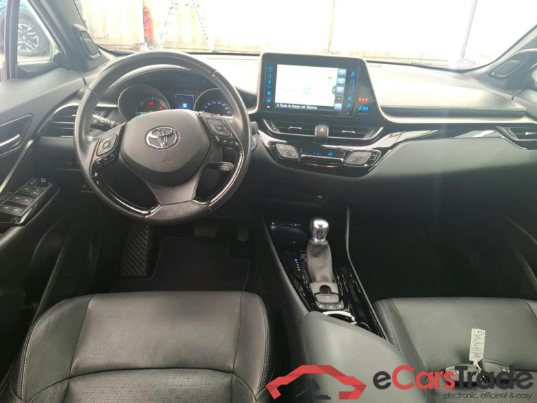 TOYOTA C-HR 5p SUV 1.8 HYBRIDE 122 GRAPHIC #5