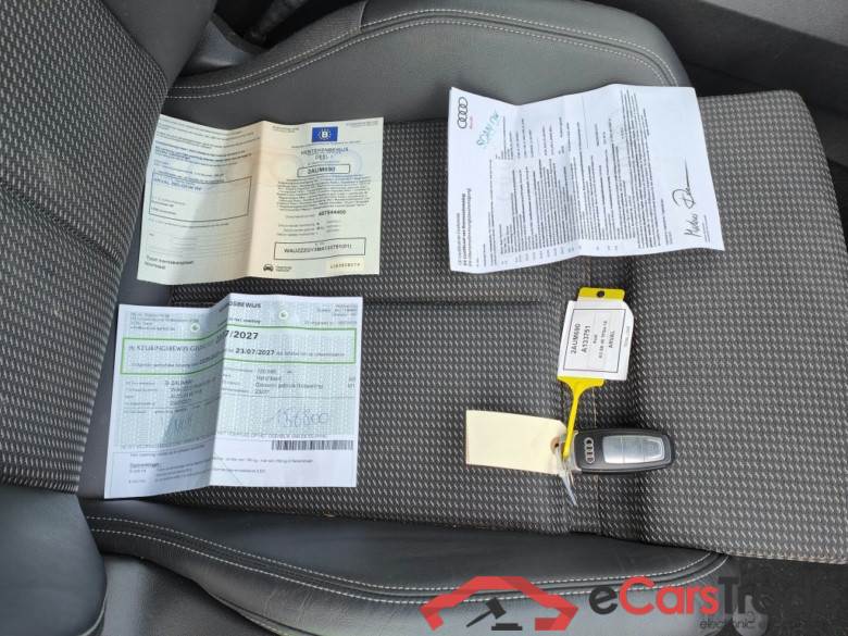 Audi A3 Sportback 1.4 45 TFSI e S Line Competition 5d  !! Damaged car !!! #4