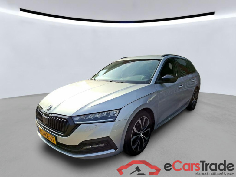 SKODA Octavia Combi 110 kW #1