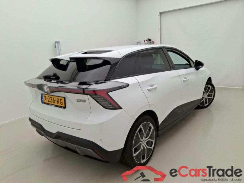 MG MG4 Electric Long Range Luxury  64 kWh #2
