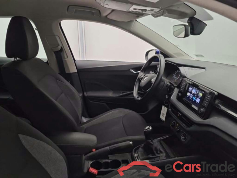 SKODA FABIA 1.0 TSI Active #3