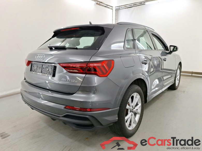 AUDI Q3 1.4 45 TFSI E S TRONIC S LINE #4