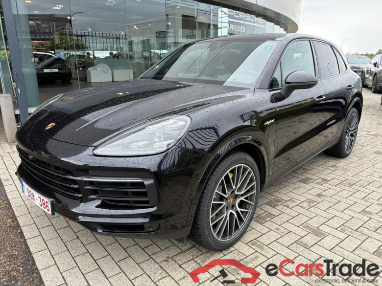 PORSCHE Cayenne E-hybrid