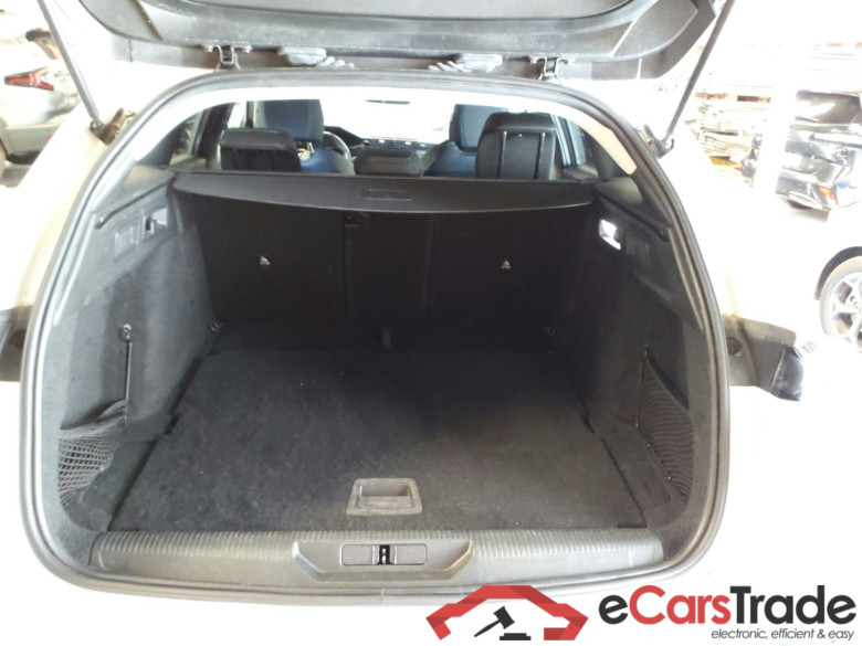 PEUGEOT 308 PEUGEOT 308 SW  1.2 PURETECH 130 EAT8 ALLURE #2