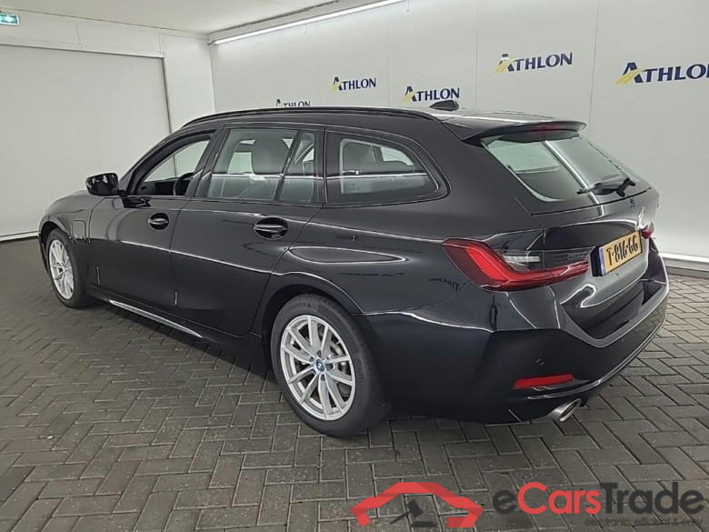 BMW 3-serie Touring 320e 5D 150kW #4