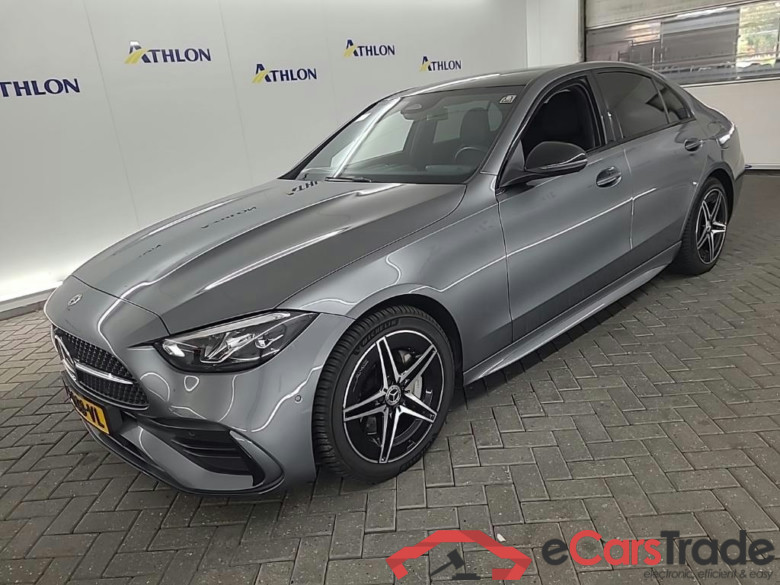 MERCEDES-BENZ C-Klasse Limousine C 300 e AMG Line Limited 4D 230kW