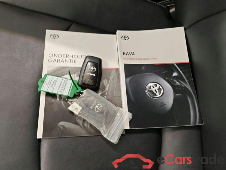 Toyota RAV4 2.0 VVT-iE 2WD Style 5d #4