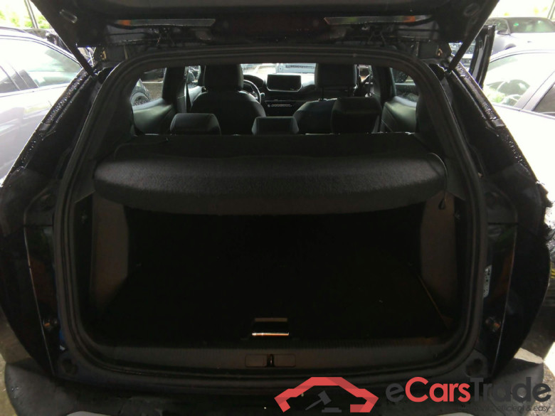Peugeot 2008 Allure Hybrid 145 ch e-DCS6 #6