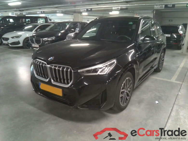 BMW X1 1.5 sDrive18i M-Sport Aut. LED LC-Pro Ambient Navi-Pro Sport-Leather KeylessGo Camera Klima PDC ...