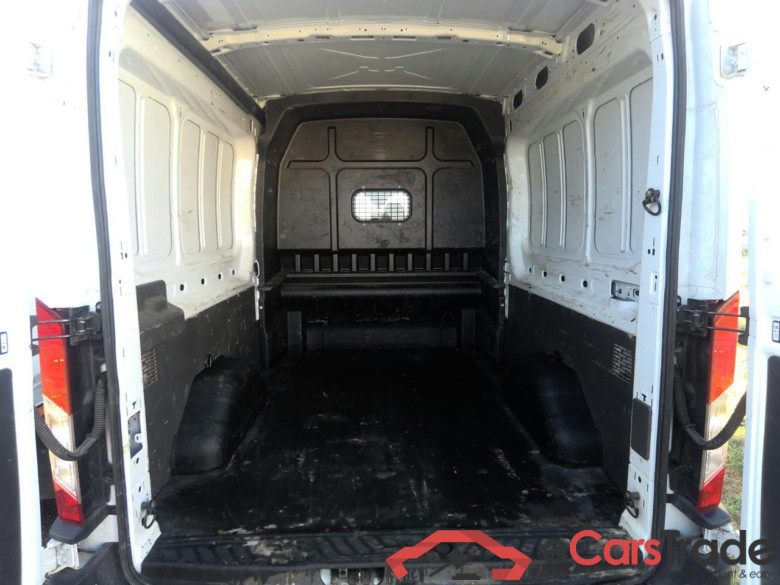 TRANSIT CAB APRO 330 L3H2 TREN #6