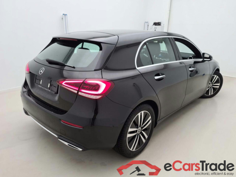 MERCEDES-BENZ A-KLASSE 180 BUSINESS SOL. AUT. #2