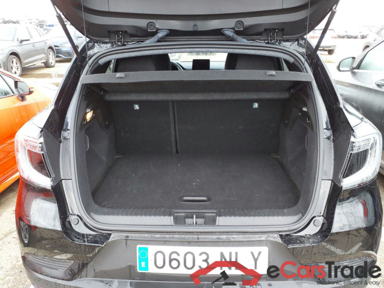 RENAULT Captur TCe 85kW 115V Techno(Winterpack) #6