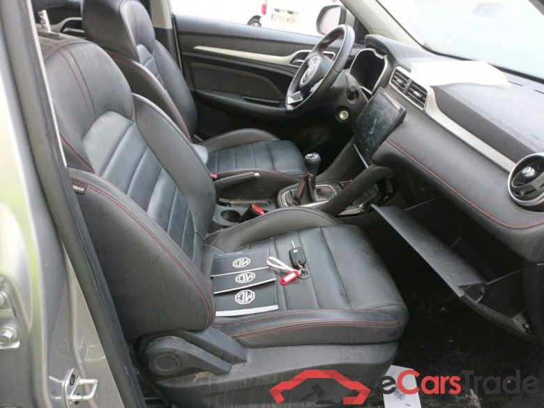 MG ZS / 2021 / 5P / todoterreno 1.5 Luxury (AC) #6