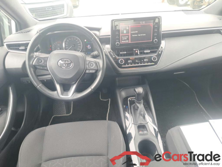 TOYOTA Corolla / 2019 / 5P / berlina con portón 1.8 125H BUSINESS PLUS E-CVT #3