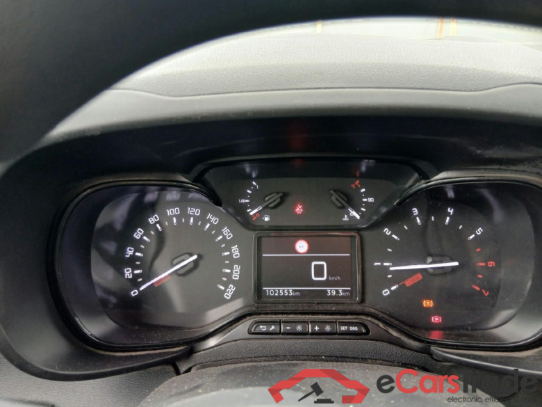 CITROEN Berlingo / 2018 / 5P / combi Talla M BlueHDi 100 S&S LIVE PACK (IND) (AC) #4