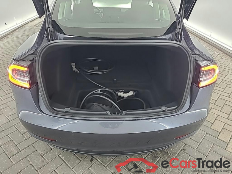 Tesla Model 3 Long Range Dual Motor AWD 4D 350kW #5