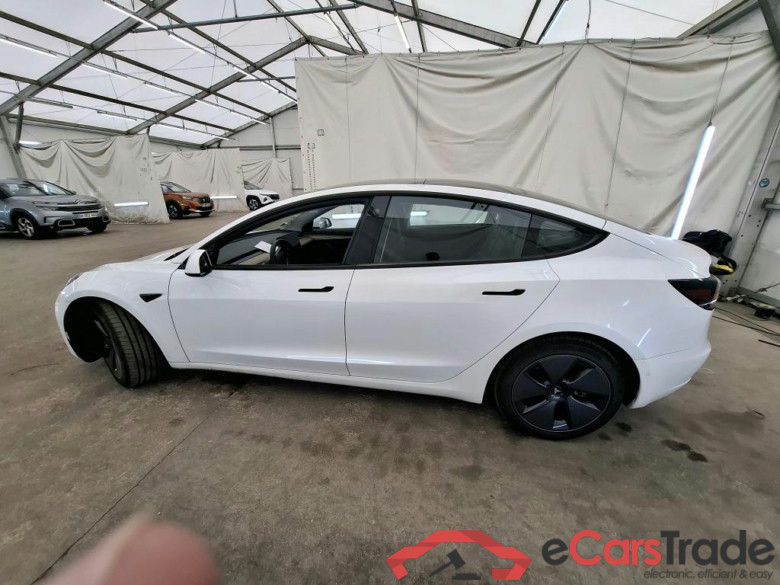 TESLA Model 3 / 2018 / 4P / Berline Grande Autonomie Dual Motor AWD #4