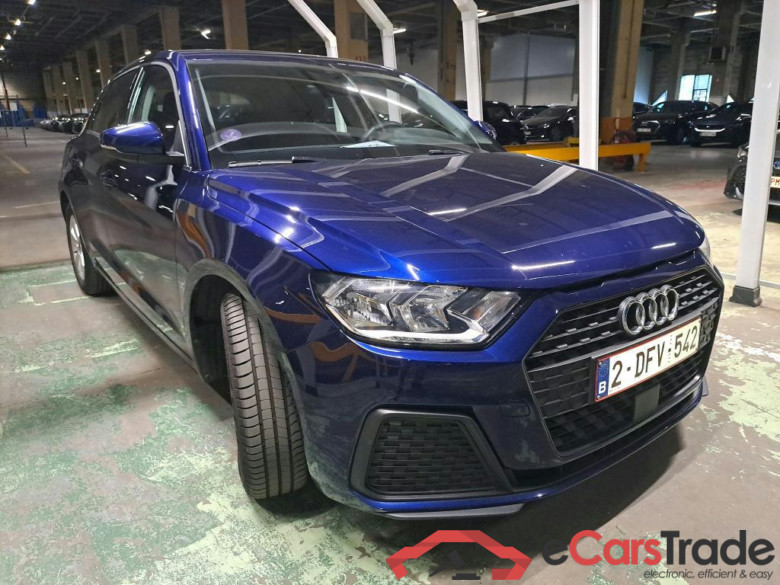 Audi A1 SB 1.0 25 TFSI Virtual Navi Klima PDC ... #2