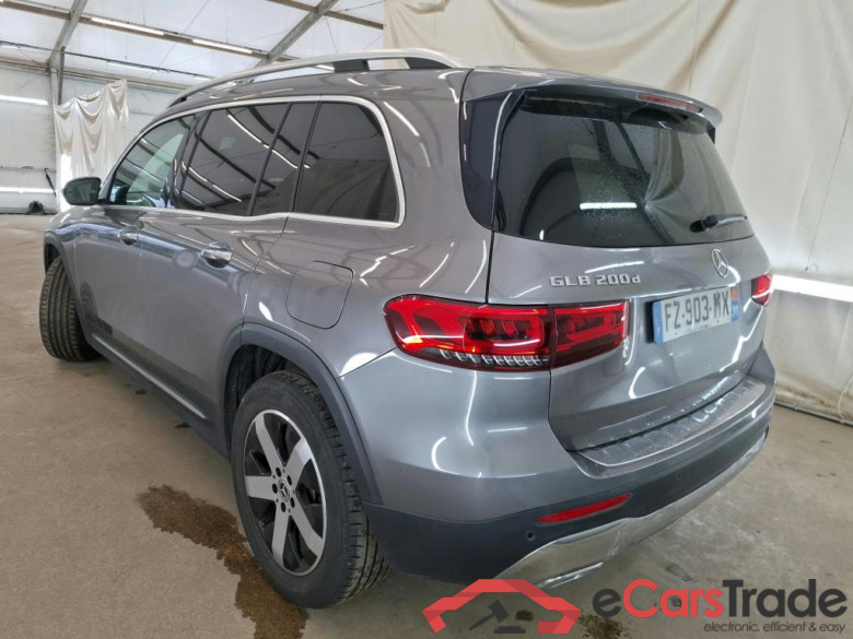 MERCEDES-BENZ GLB / 2019 / 5P / SUV GLB 200 d Progressive Line #2