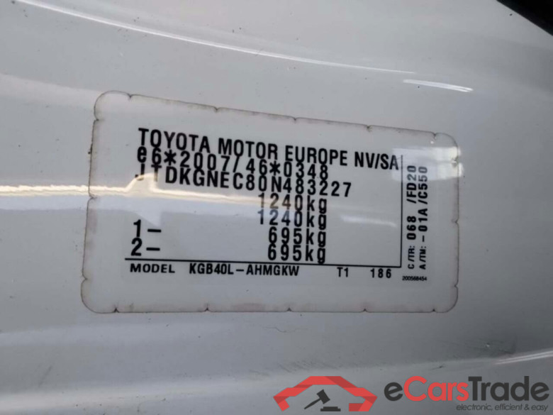 TOYOTA Aygo 1.0 VVT-i x-cite #2
