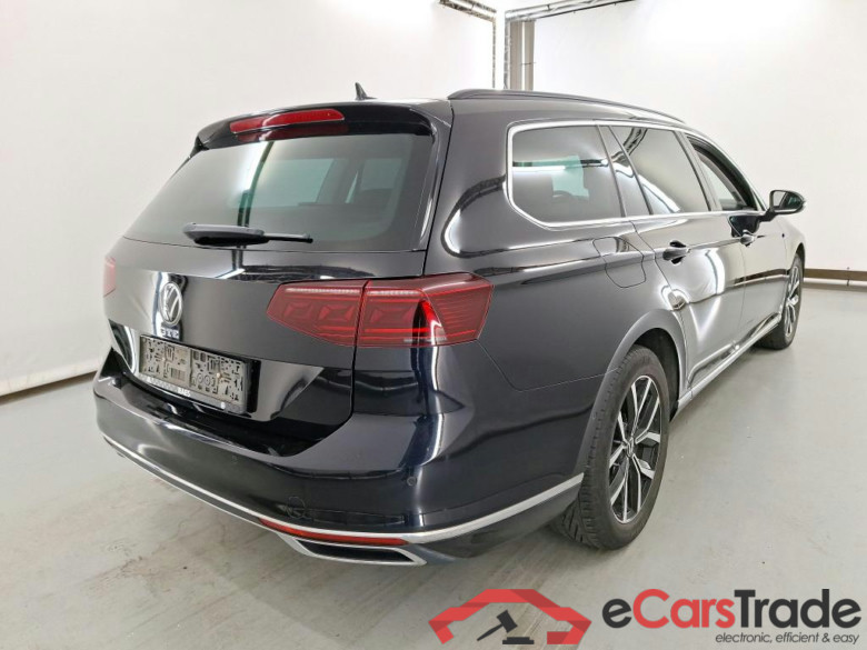 VOLKSWAGEN PASSAT VARIANT GTE - 2020 1.4 TSI PHEV GTE Business DSG #4
