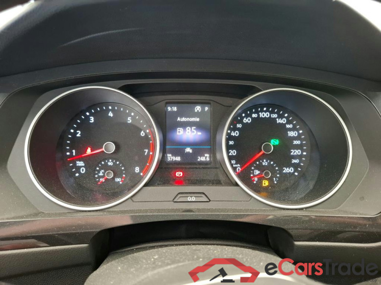 VOLKSWAGEN Tiguan / 2020 / 5P / SUV 1.5 TSI 150 DSG7 Life #6