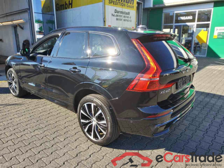 Volvo XC60 (03.2017->) DE - SUV5 B5 (Benzin) AWD EU6d, Ultimate Dark Mild-Hybrid, (Facelift) 2022 - 202 #4