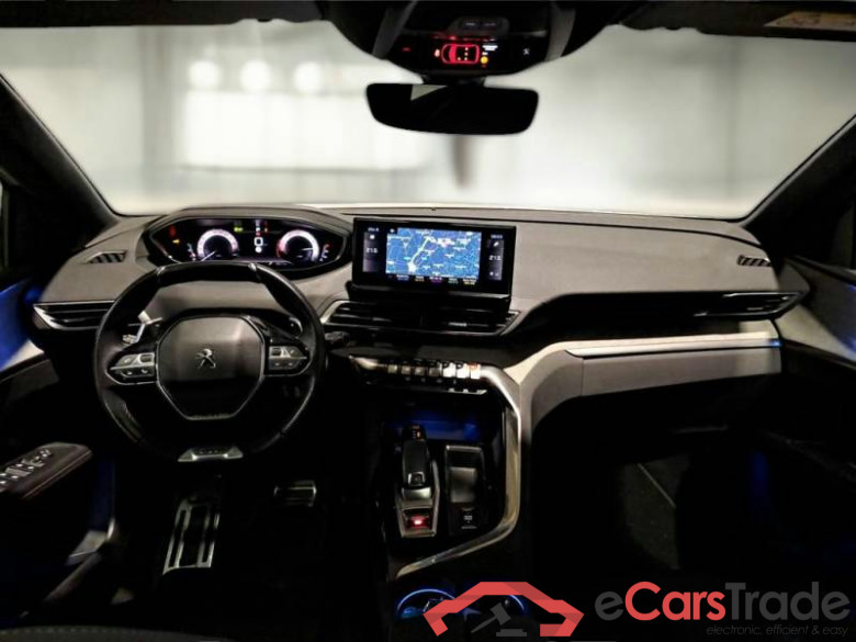 PEUGEOT 3008 / 2020 / 5P / SUV PURETECH TURBO 130 EAT8 GT AUT. #3