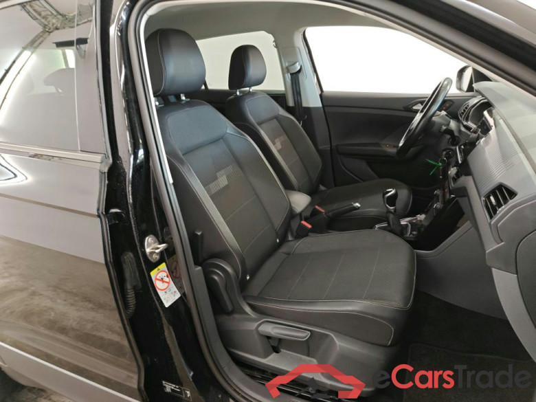 Volkswagen T-Cross 1.0 TSI 70kW Life 5d #3