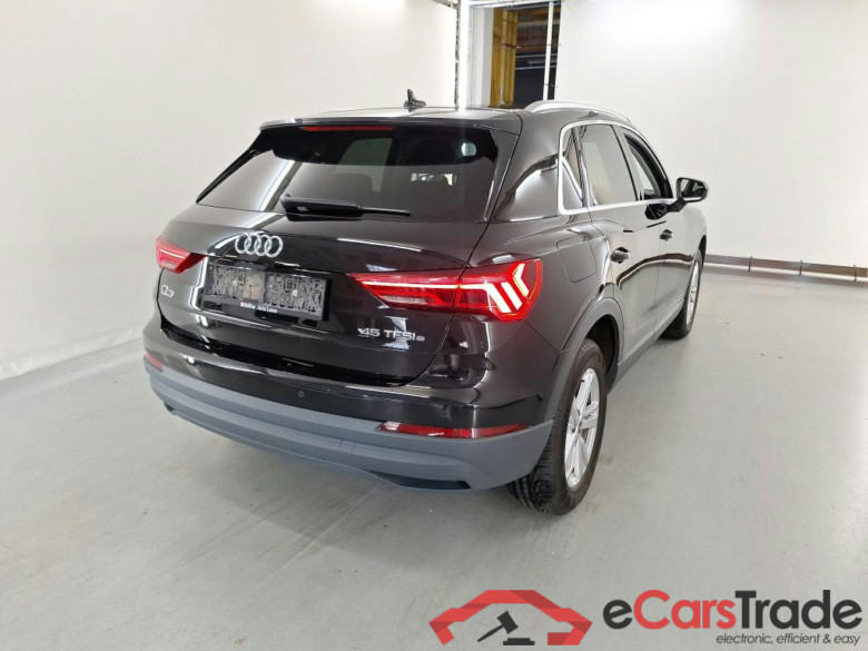 AUDI Q3 1.4 45 TFSI E S TRONIC #4