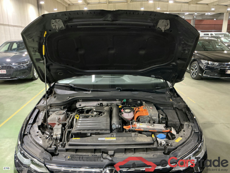 VOLKSWAGEN GOLF VIII 1.4 EHYBRID STYLE BUSINESS DSG #6