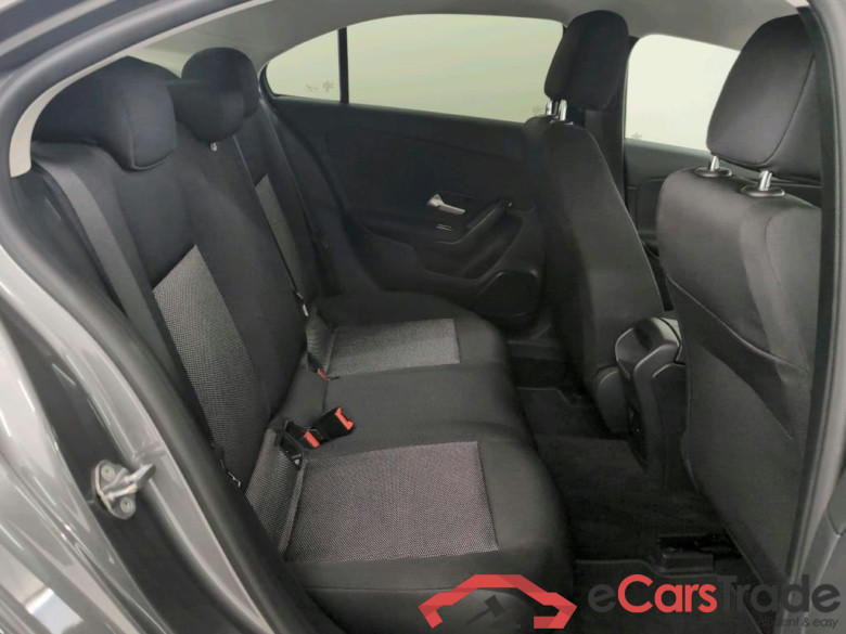MERCEDES-BENZ A-CLASS LIMOUSINE 1.3 A 180 BUSINESS SOLUTION ESSENTIAL #6