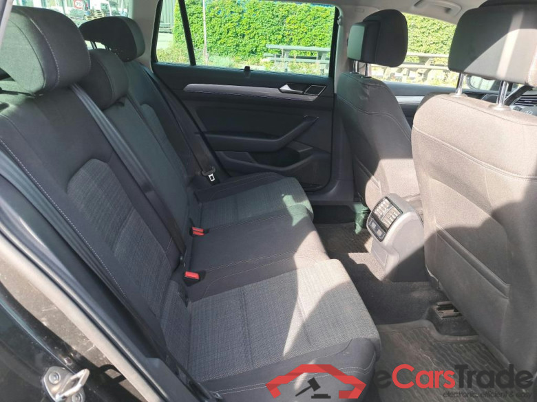 VOLKSWAGEN Passat 1.6 TDI SCR MSQ VARIANT STYLE BUSINESS #6