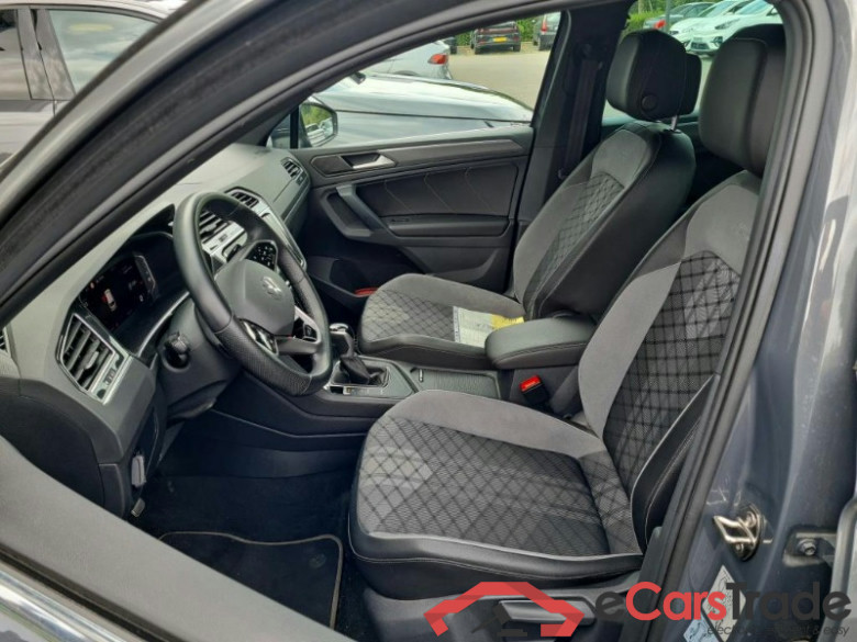 Volkswagen Tiguan 1.4 e-Hybrid Plug-In R-Line Aut. LED-Matrix Virtual ACC Navi 1/2 Leather-Alcantara KeylessGo Klima PDC ... #3