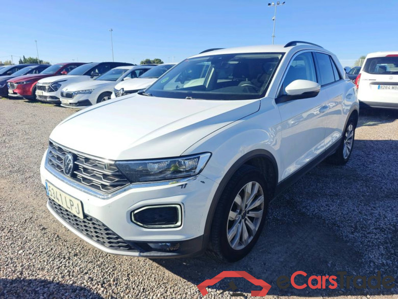 VOLKSWAGEN T-Roc / 2017 / 5P / todoterreno Advance 1.0 TSI 81kW (110CV)