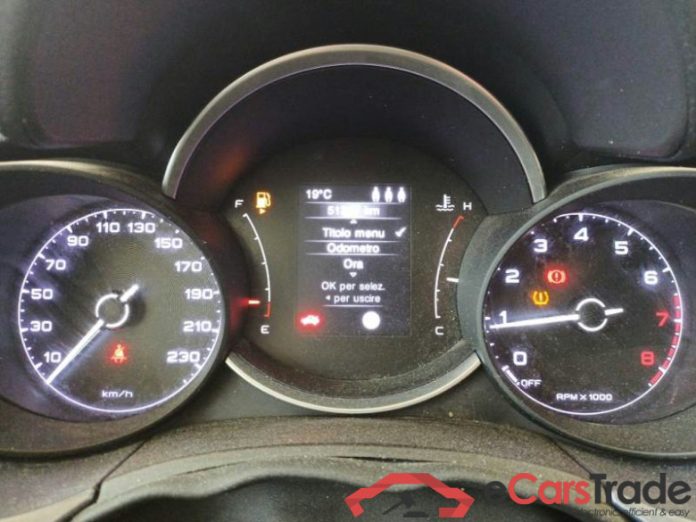 FIAT 500X / 2018 / 5P / CROSSOVER 1.0 T3 120CV MT E6D CLUB #4