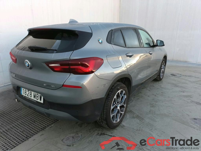 BMW X2 / 2017 / 5P / todoterreno sDrive18i (CX4) #2