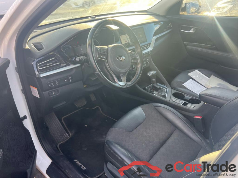 KIA Niro / 2019 / 5P / crossover 1.6 GDi HEV 104kW (141CV) Drive #3