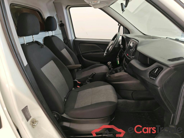 Fiat Doblò Cargo XL SX 1.6 MJ L2H2 4d #3