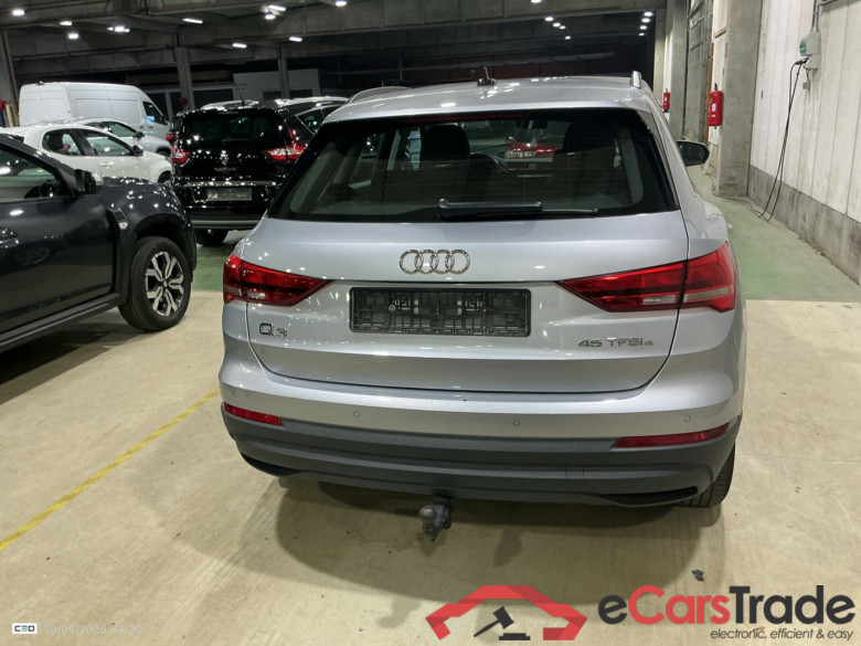 AUDI Q3 1.4 45 TFSI E S TRONIC #5