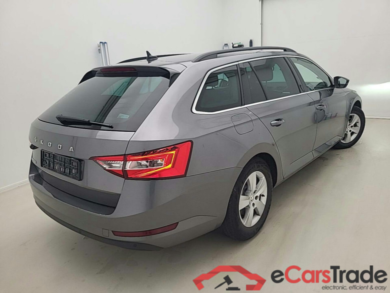 SKODA SUPERB COMBI 2.0 TDI AMBITION DSG #2