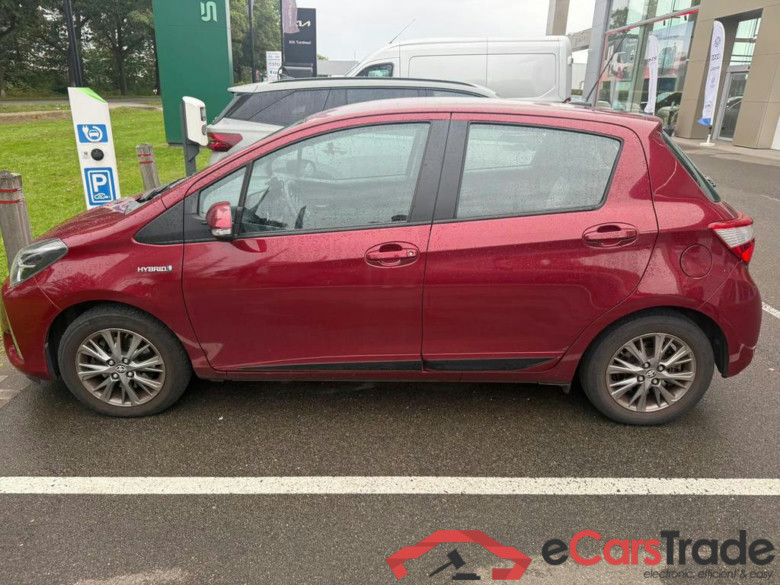 TOYOTA Yaris Hybrid (HEV) 1.5i VVT-i Active E-CVT